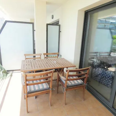 069 Milenium Apartment *